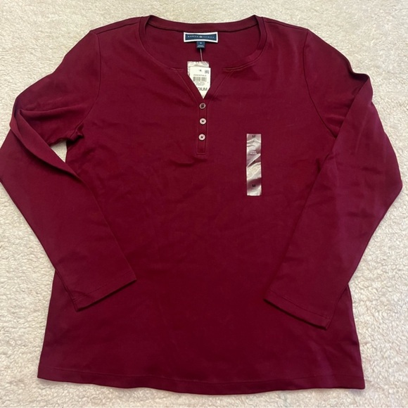 Karen Scott Deep Red Henley Shirt, NWT, Size M - Picture 1 of 5